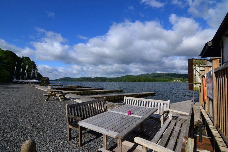Windermere Motor Boat Racing Club Pensionat Bowness-on-Windermere Exteriör bild